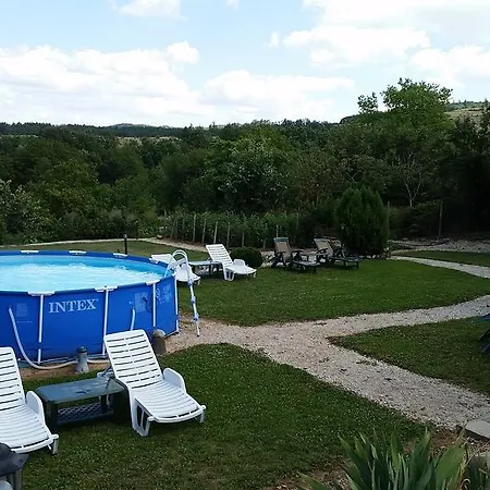 Guest house Relax 3*